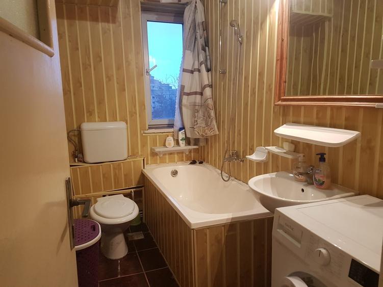 Apartament doua camere, etaj 3, mobilat si utilat, CT, langa biserica Precista - 11