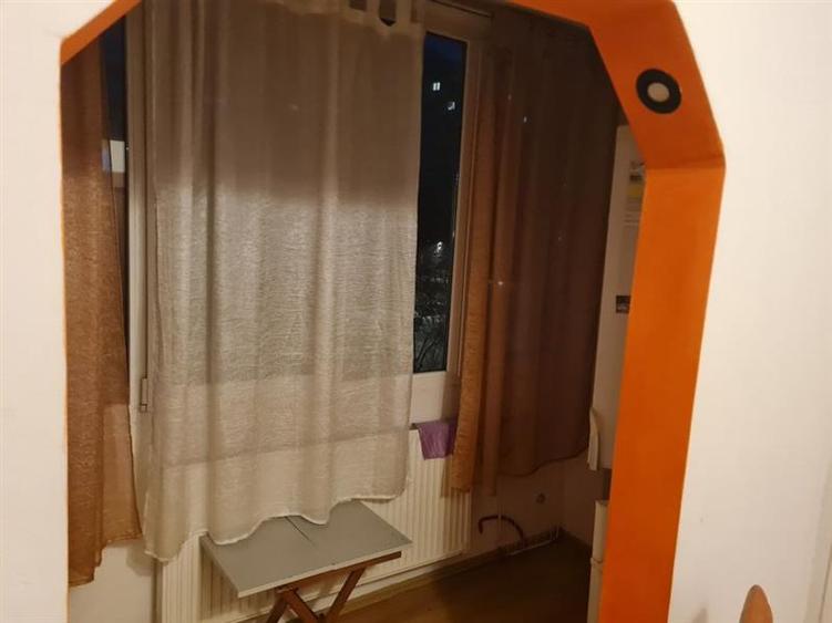 Apartament 2 camere decomandat etaj intermediar Racadau - 7