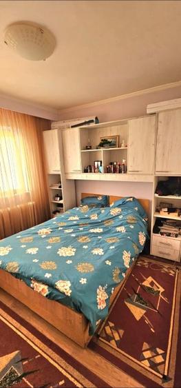 inel 2-2 camere etaj 4 din 5 - 8