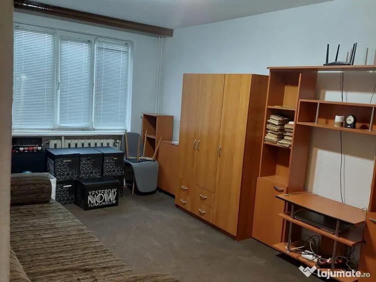 Vand apartament 3 camere Rahova decomandat - 10