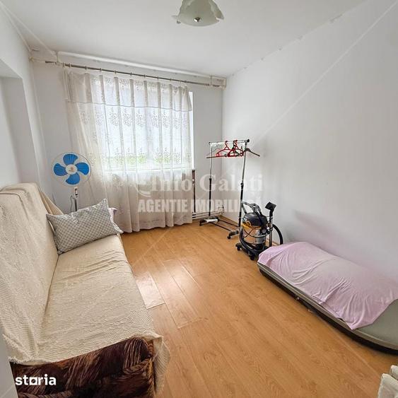 | Apartament cu 3 camere | Mobilat si Utilat | Micro 13 | - 9
