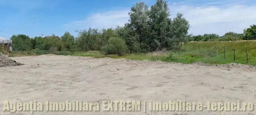 Teren intravilan 4750mp, lotizabil, deschidere de 83,74mp, in Tecuci - 4