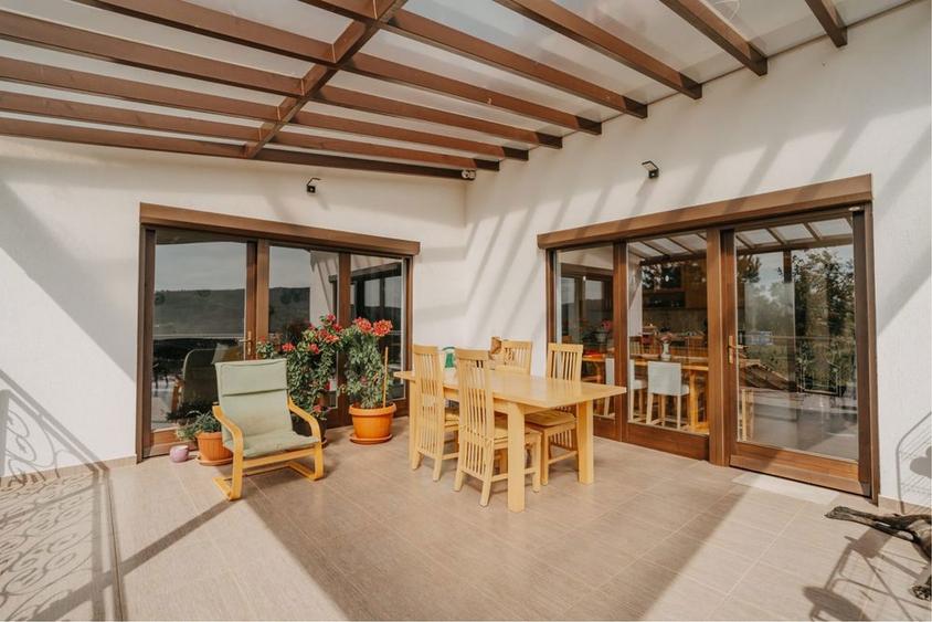 Casa de lucuit in zona linistita - 7