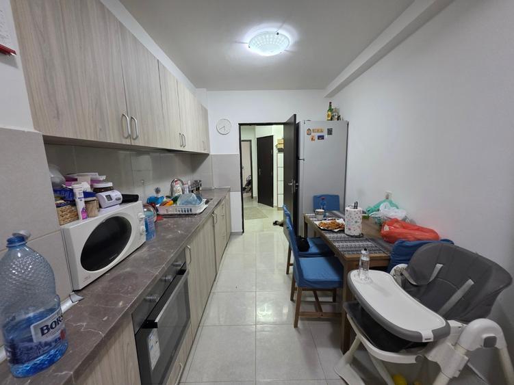 Trapezului, 10 minute metrou 1 Decembrie 1918, pe Marin Pazon, - 2