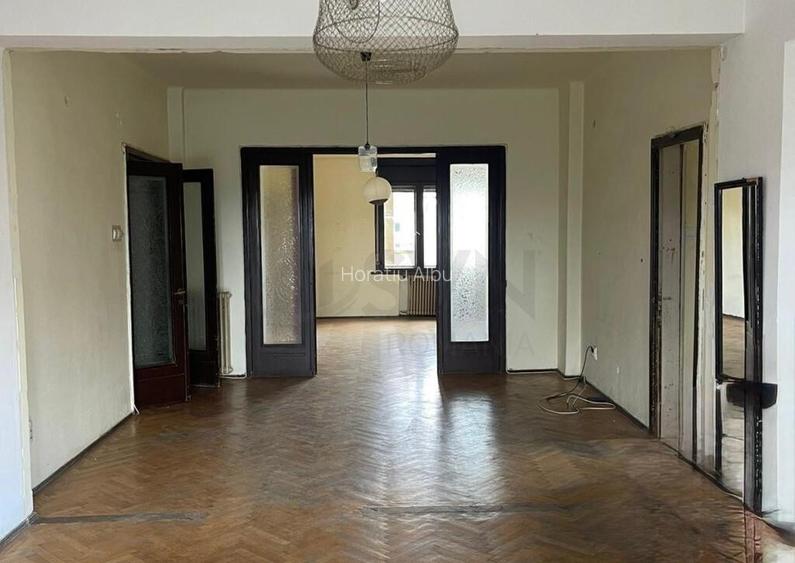Apartament 4 camere I Cismigiu Apartament 4 camere I Cismigiu