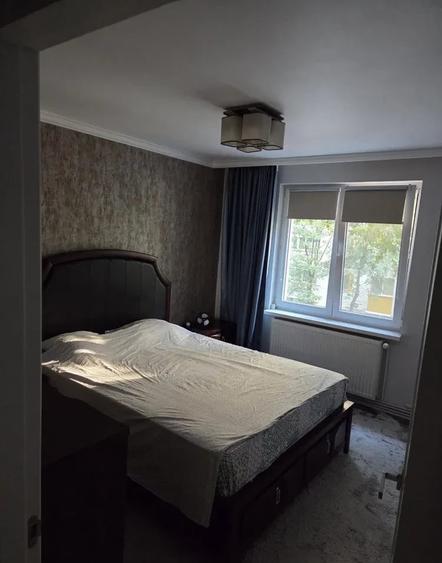 Apartament cu 3 camere decomandat, mobilat în Sebastian