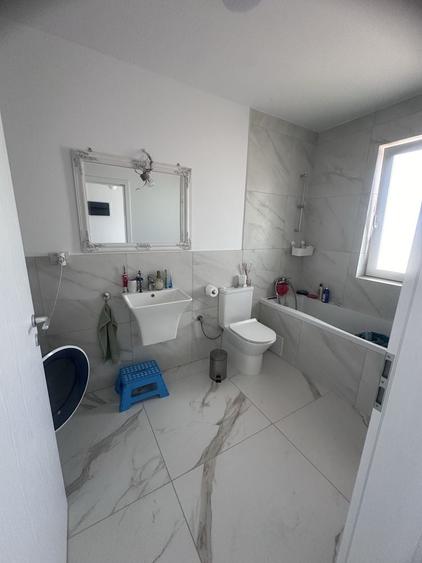 Casă cu 3 camere în Urseni
