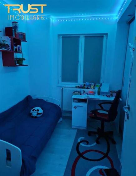 4 Camere I Boxa I zona Hotel Royal - 11