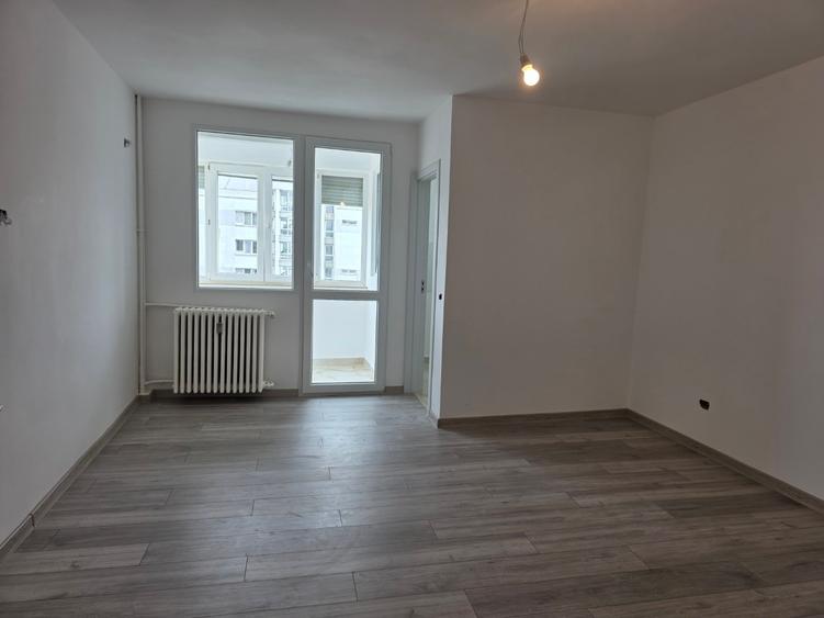 Nicolae Grigorescu, 10 minute metrou, la parcul Titanii, Prisaca Dornei, - 4