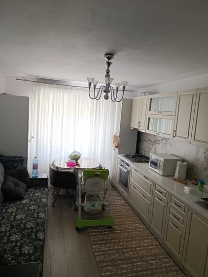 Pacurari-Moara de Foc-ap.3 camere, decomanat,curat,mobilat si utilat,64m2! - 45