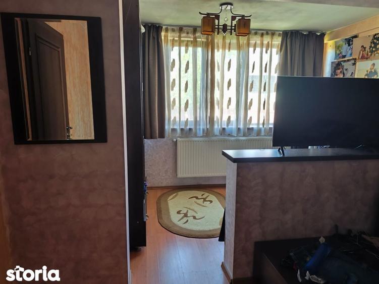 Casa unica in Brani?te - 2 apartamente independente + Mansarda - 6