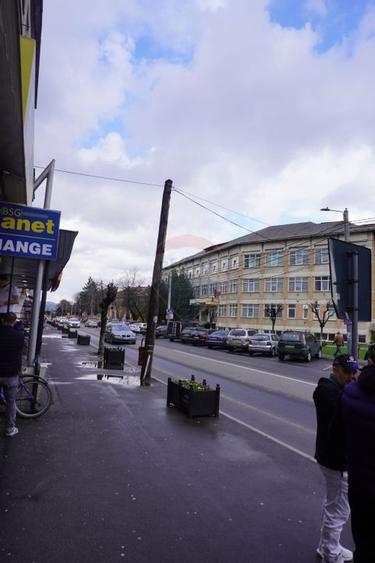 Spatiu comercial de 43mp de inchiriat langa Spital - 4