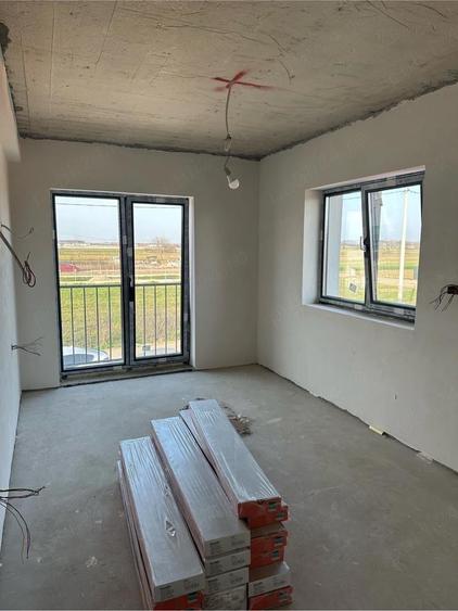 Casa P+1E+Pod 3 camere Magurele Dara?ti Ilfov - 1