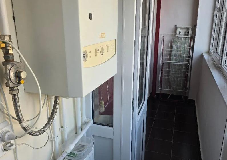 Vand sau inchiriez ap. 2 camere dec Deva, Balcescu, et. 3, mobilat - 8