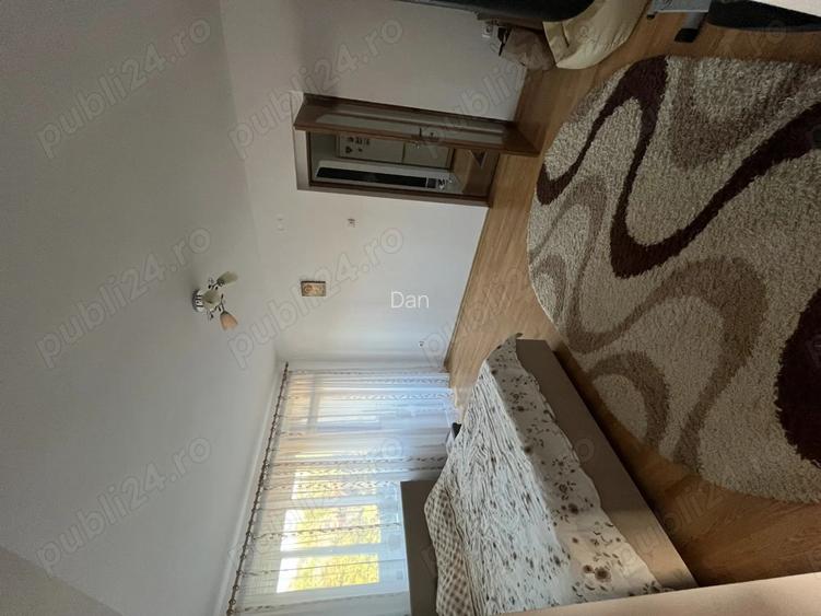 Vand apartament cu 2 camere