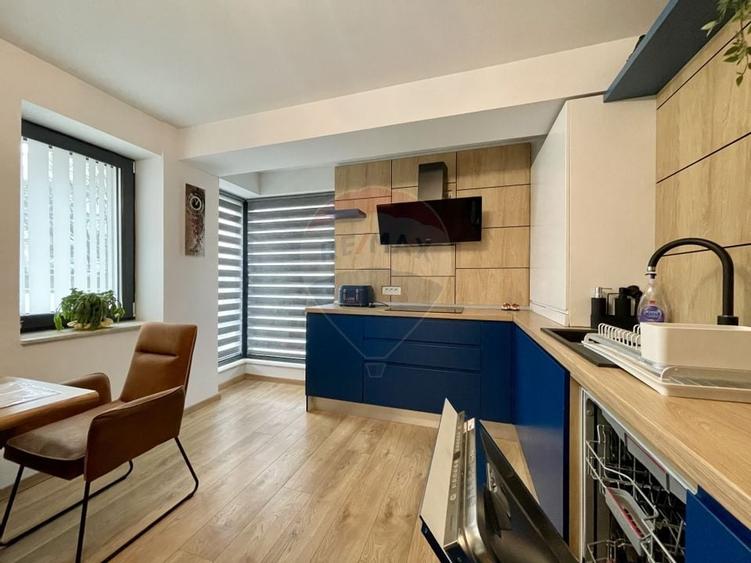 Casa tip duplex de inchiriat in Faleza Nord cu garaj Constanta - 16