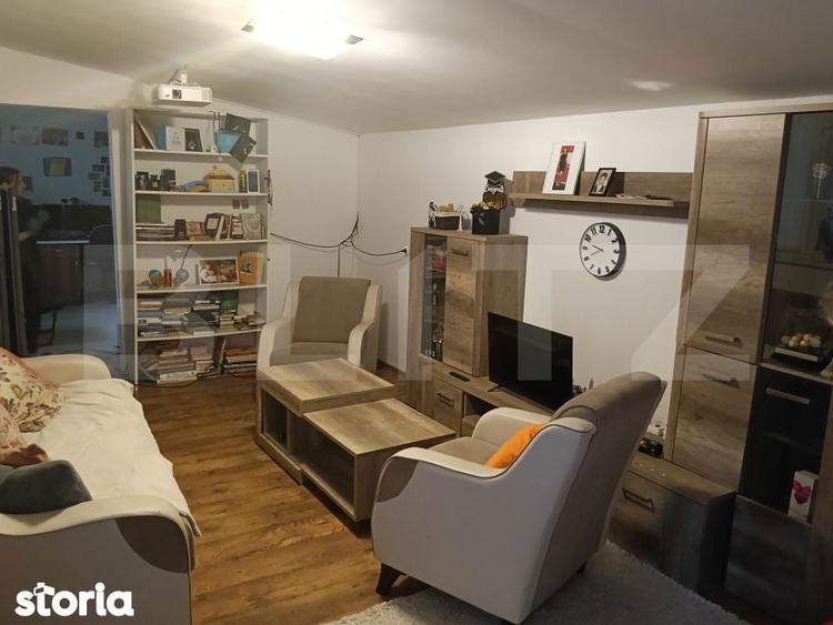 Doua case, o singura curte: Spatiul ideal pentru familia ta extinsa! - 8