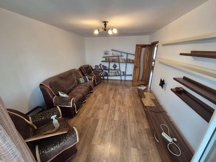 OCAZIE, GARA 3 CAMERE DECOMANDAT, 70 MP. 2 BAI, 2 BALCOANE,MOBILAT, CENTRALA GAZ - 15