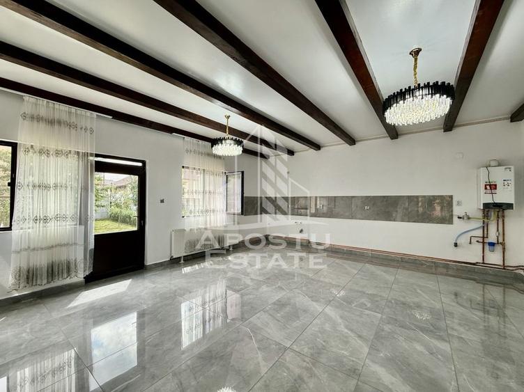 Casa individuala pe 2 fronturi stradale, renovata complet, zona Plopi - 5