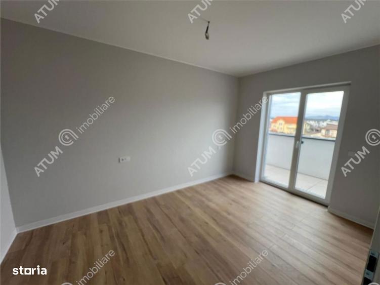Apartament la cheie cu 3 camere si balcon zona Pictor Brana Selimbar - 1