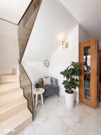 DE VANZARE Casa P+1+M 220 mp utili Navodari Str Muzicii - 15