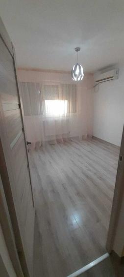 De vânzare apartament 2 camere Renovat - 3