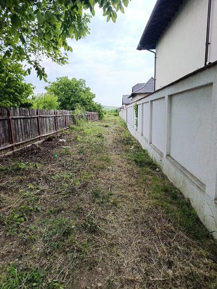 Teren de 2370 mp, în Central