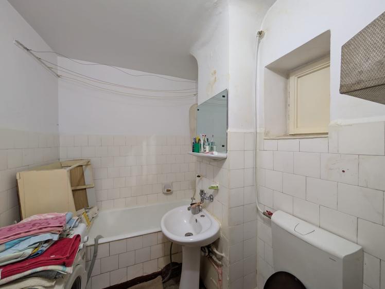 Vânzare apartament 2 Camere decomandat | Etaj 1 | 57 mp | B-dul București - 7