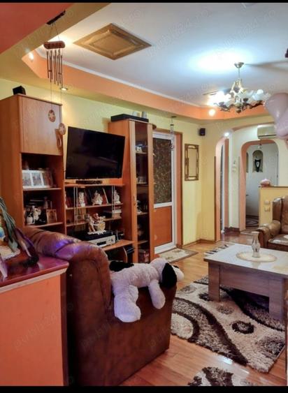 Apartament 4 camere etaj 4 PRET FIX!!! - 4