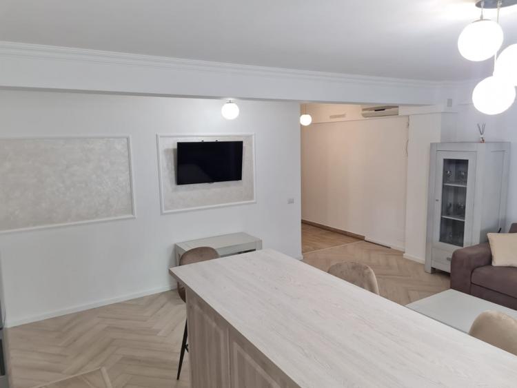 Mamaia Central-apartament 3 camere termen lung parcare - 6