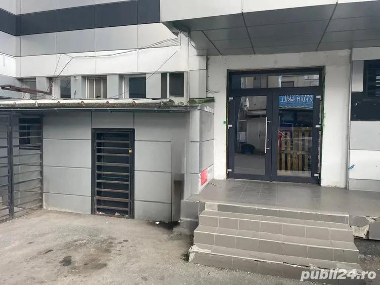 Spațiu comercial, de 60 mp, în Central