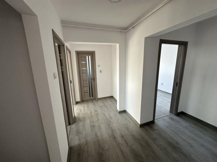►Km 4-5 - 3 Camere Decomandate 67m² Renovat Total Instalatii NOI Centrala Gaze - 5