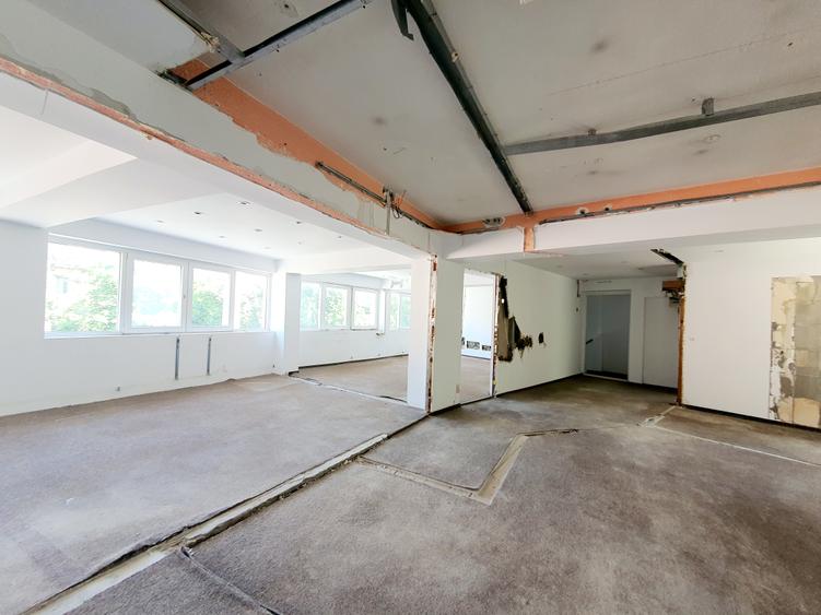 Clădire birouri 1990 ideal clinica - 16