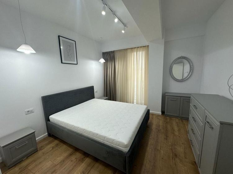 Inchiriez apartament - 2