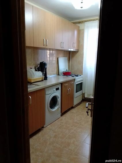 Inchiriez apartament 2 cam - 1