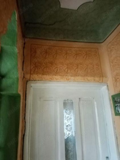 vand casa veche cu teren intravilan - 8