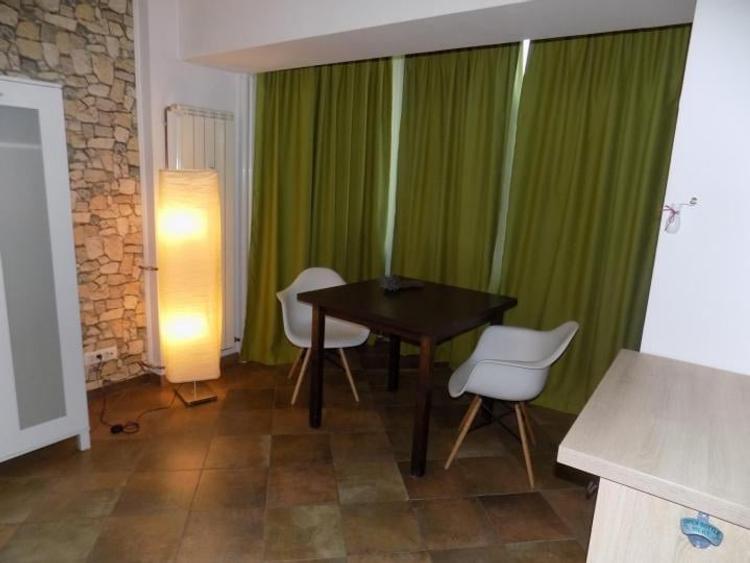 Inchiriere garsoniera Piata 1 Mai - 9