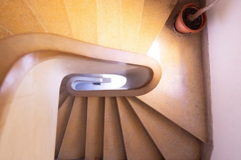 Se vinde impresionanta vila cu 10 camere plus teren in centru Ploiești - 13