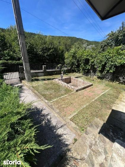 Casa spatioasa 250 mp + teren generos 1650 mp in zona Crasna - 15