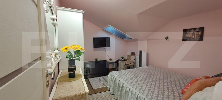 Apartament la mansarda, cu 3 camere, 60 de mp, in zona Teilor, parcare cu CF - 8