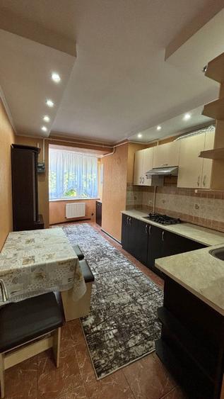 2 camere zona Vlahuta de inchiriat - 4