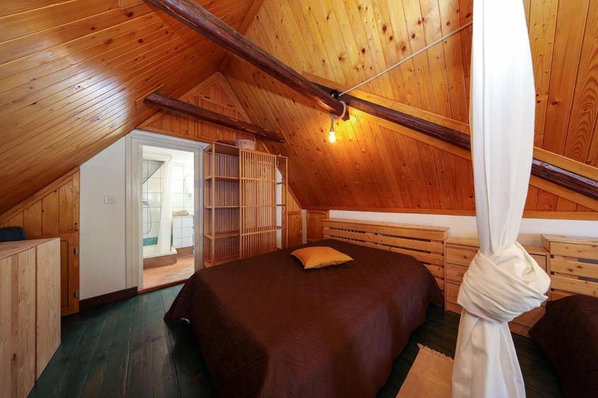 Casă deosebită în Râșnov – reprezentare exclusivă, comision 0% - 10