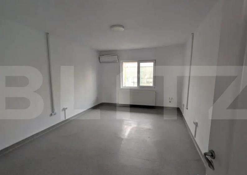 Proprietate cu teren intravilan, 450 mp, zona Micro 6 - 7