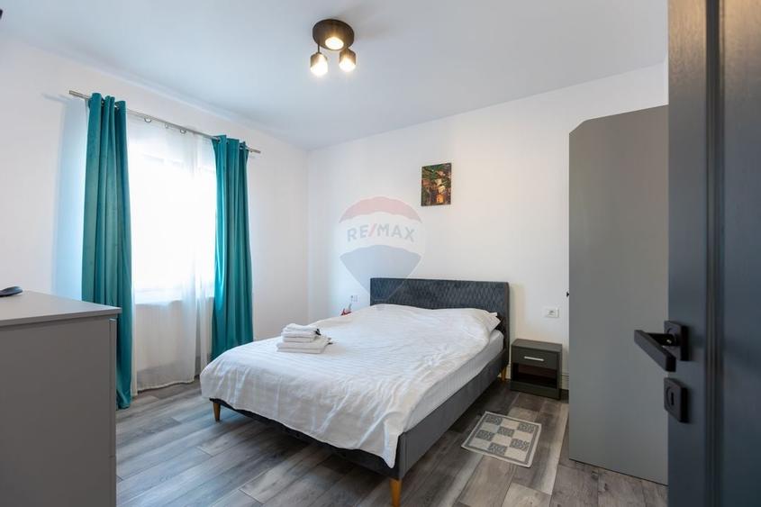 Casă / Vilă de vânzare în zona centrală TÂRGU OCNA - 10