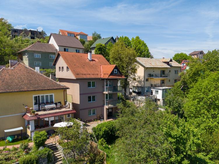 SC VIMAK Imobiliare vinde vila in Brasovul Vechi str. Horia - 1