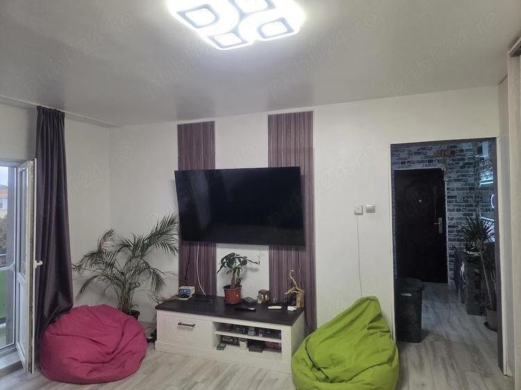 vand apartament decomandat 3 camere 68 mp - 3