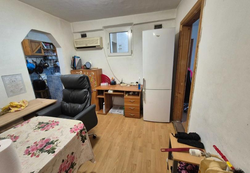 Vanzare apartament 2 camere Titan - 1