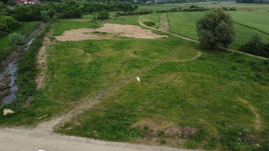 Teren 14500 MP in Sabisa langa Soseaua Principala - 1