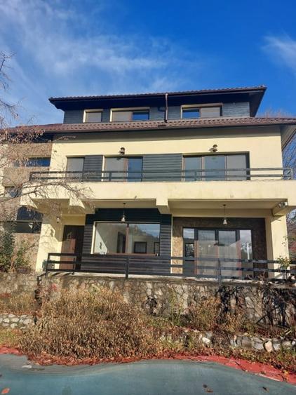 Vila Individuala - Piscina - Livada - Teren 1871 MP - 3