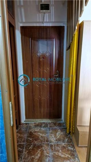 Royal Imobiliare - Vanzare garsoniera zona Vest - 6